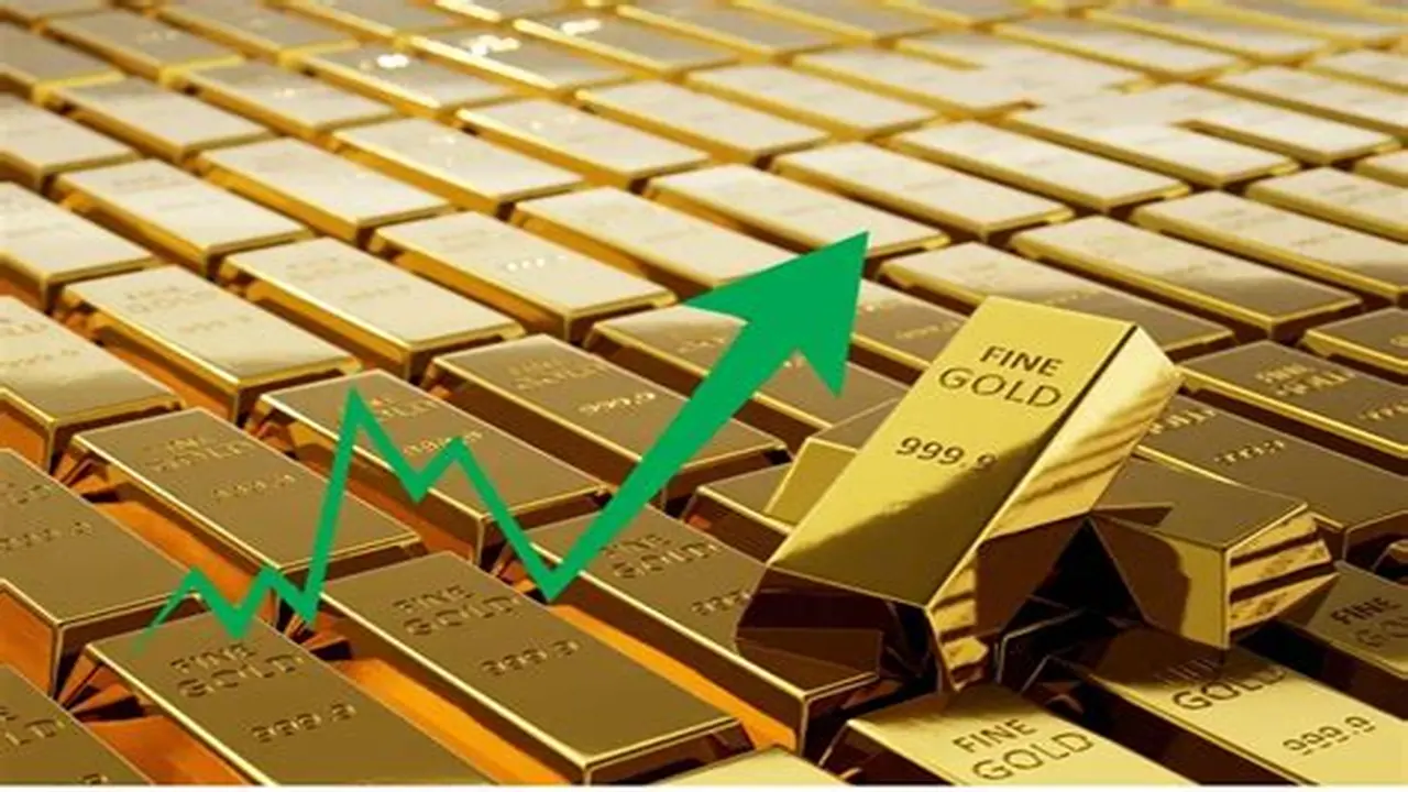 تذبذب الدولار يدفع أسعار الذهب نحو الصعود في تعاملات اليوم المتقلبة